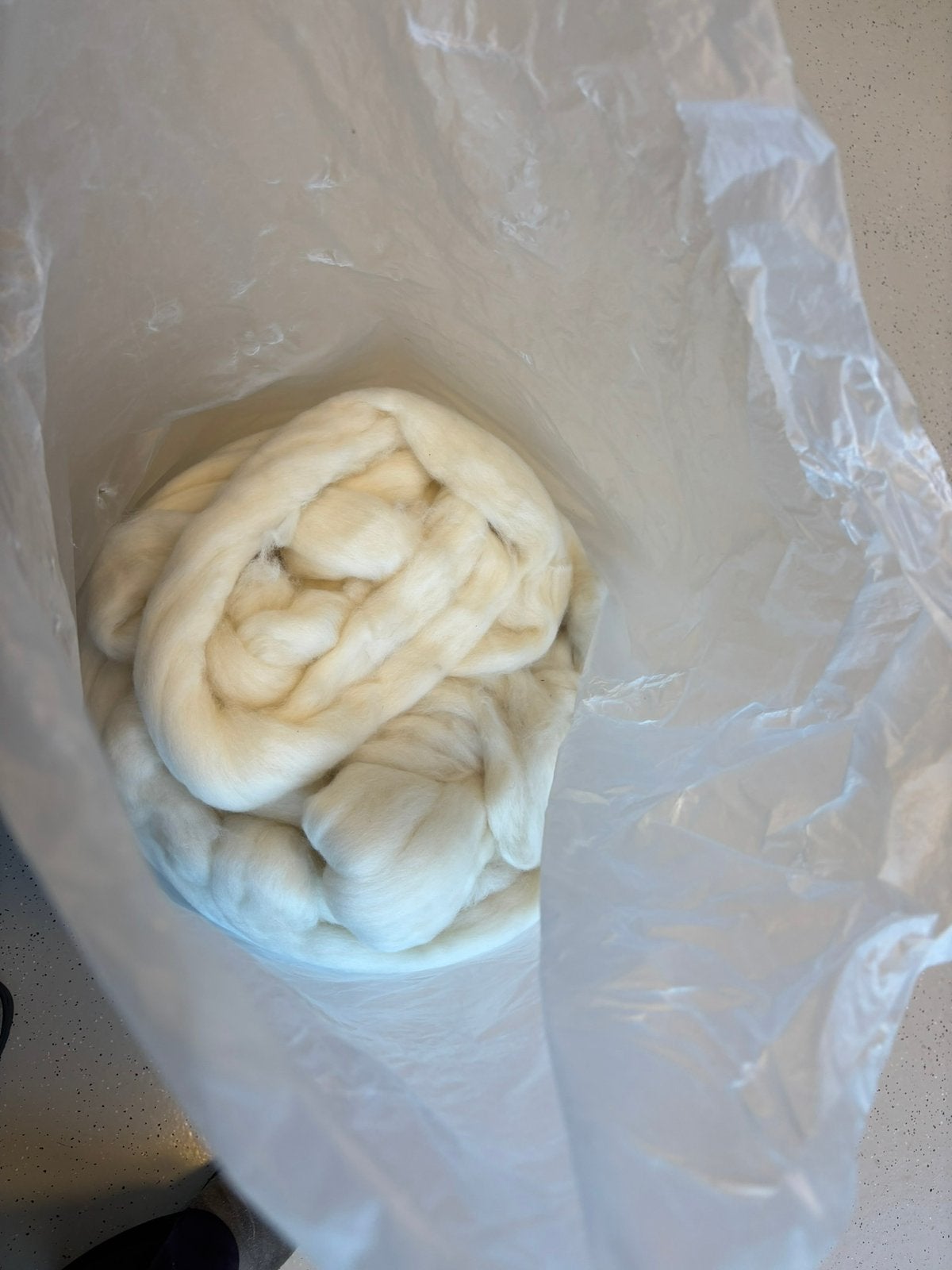 Zak 3 kg lontwol, Breien of Haken, Breekamp 5, Ophalen of Verzenden, Zo goed als nieuw