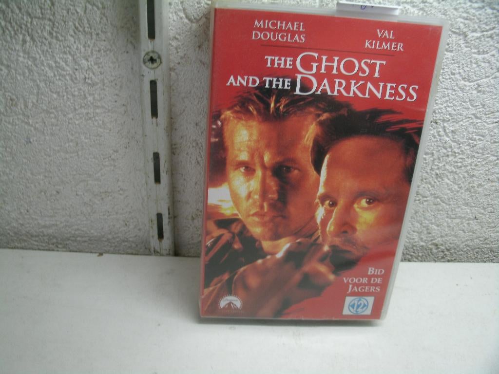 vhs 180b the ghost and the darkness, Cd's en Dvd's, Vanaf 16 jaar, Ophalen of Verzenden, Gebruikt, Horror