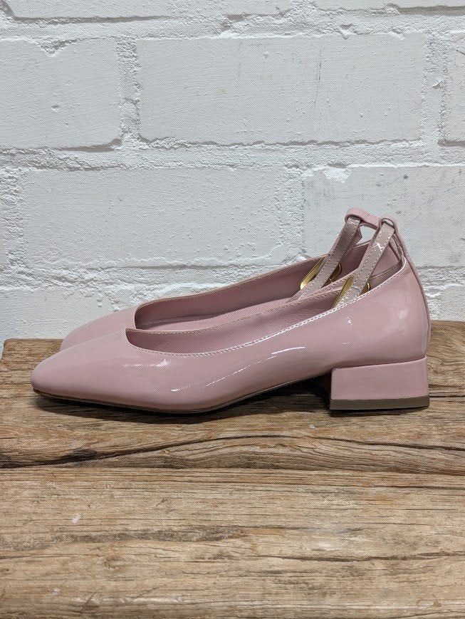 Toral - Prachtige leren pumps blokhak maat 39 - Nieuw €180, Kleding | Dames, Pumps, Nieuw, Ophalen of Verzenden, X
