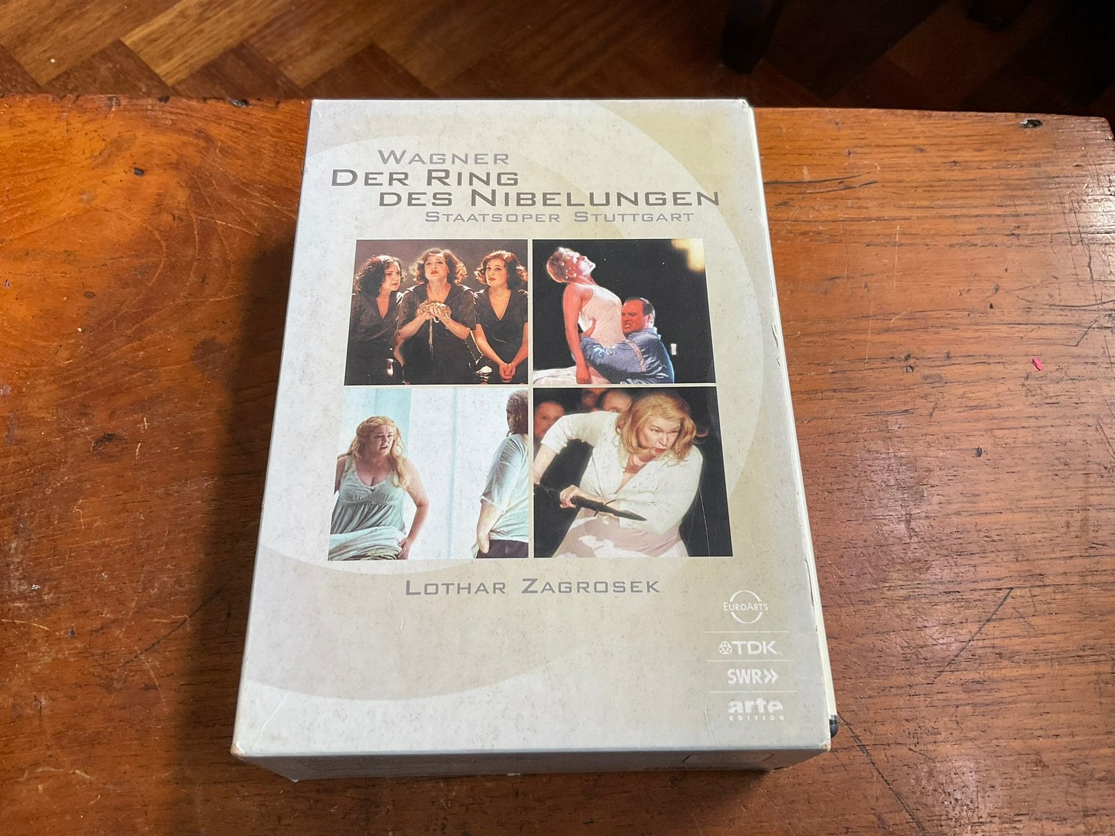 Wagner: Der Ring des Nibelungen - Stuttgart (DVD Box), Ophalen of Verzenden