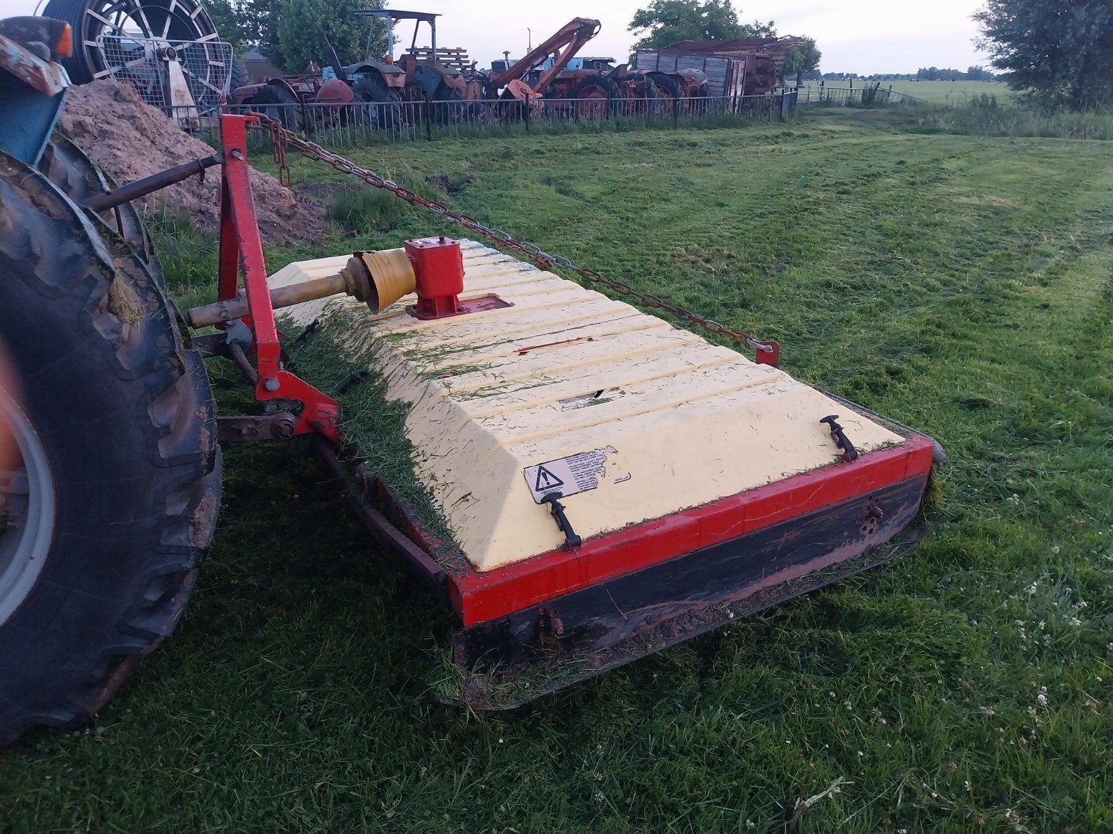 Schouten weidebloter werkbreedte  275, Ophalen, Weidebouw