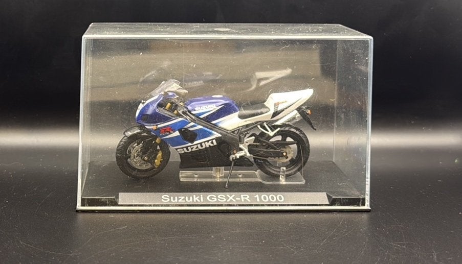 Suzuki GSX-R 1000 motorfietsmodel 1:24, Overige merken, Ophalen of Verzenden, Zo goed als nieuw, Groter dan 1:32