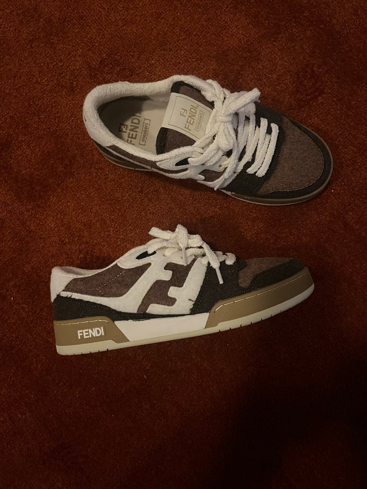 Fendi Sneakers Bruin/Wit - Maat 40, Ophalen of Verzenden, Zo goed als nieuw, Bruin, Sneakers of Gympen