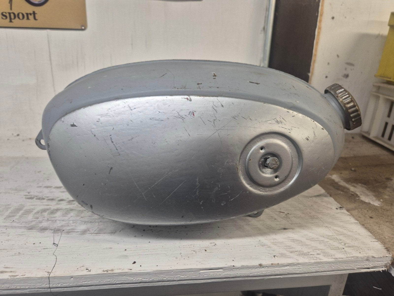 4x oldtimertanks rap .honda .benelli, Ophalen, Overige merken