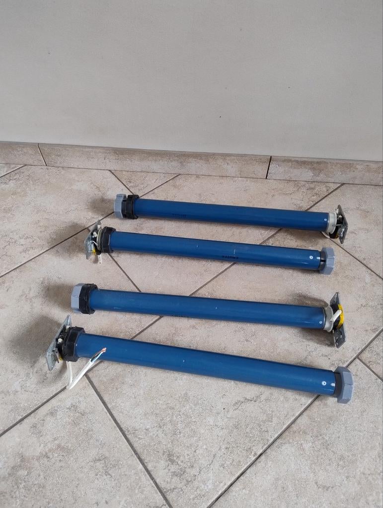 Rolluik motoren, Doe-het-zelf en Verbouw, Rolluiken, Ophalen, Wit, Minder dan 100 cm, Minder dan 100 cm