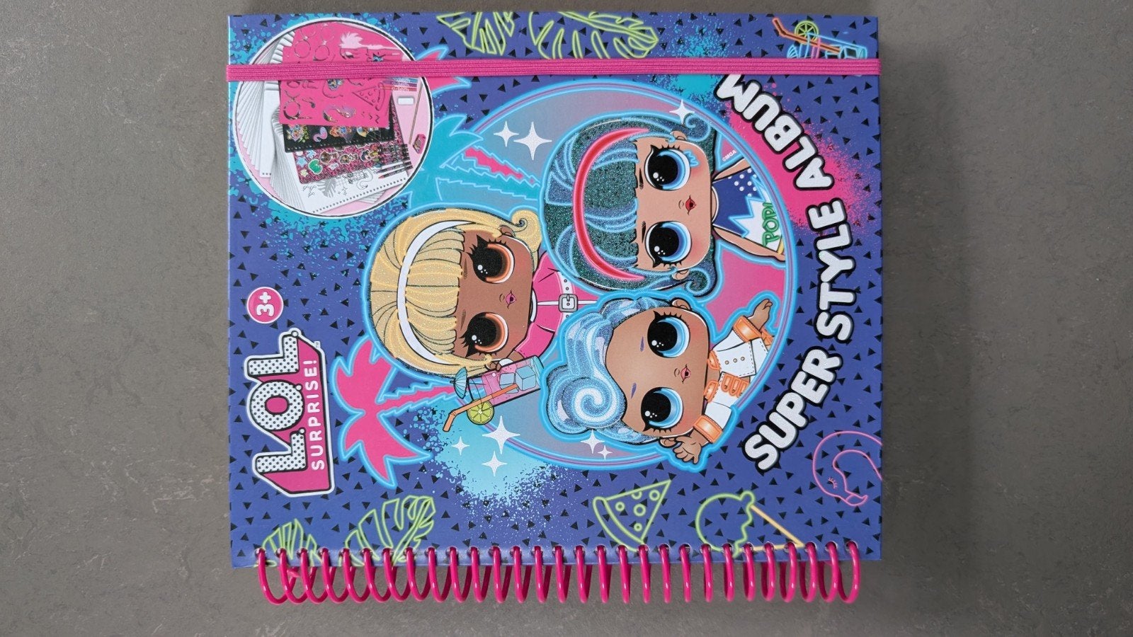 LOL Surprise Super Style Album - Kleuren, maken, stickers!, Ophalen of Verzenden, Zo goed als nieuw, Papier, Schets- of Tekenboek