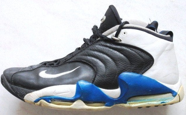 Nike Air Vis Zoom Uptempo maat 44 uit 1999, Ophalen of Verzenden, Sportschoenen