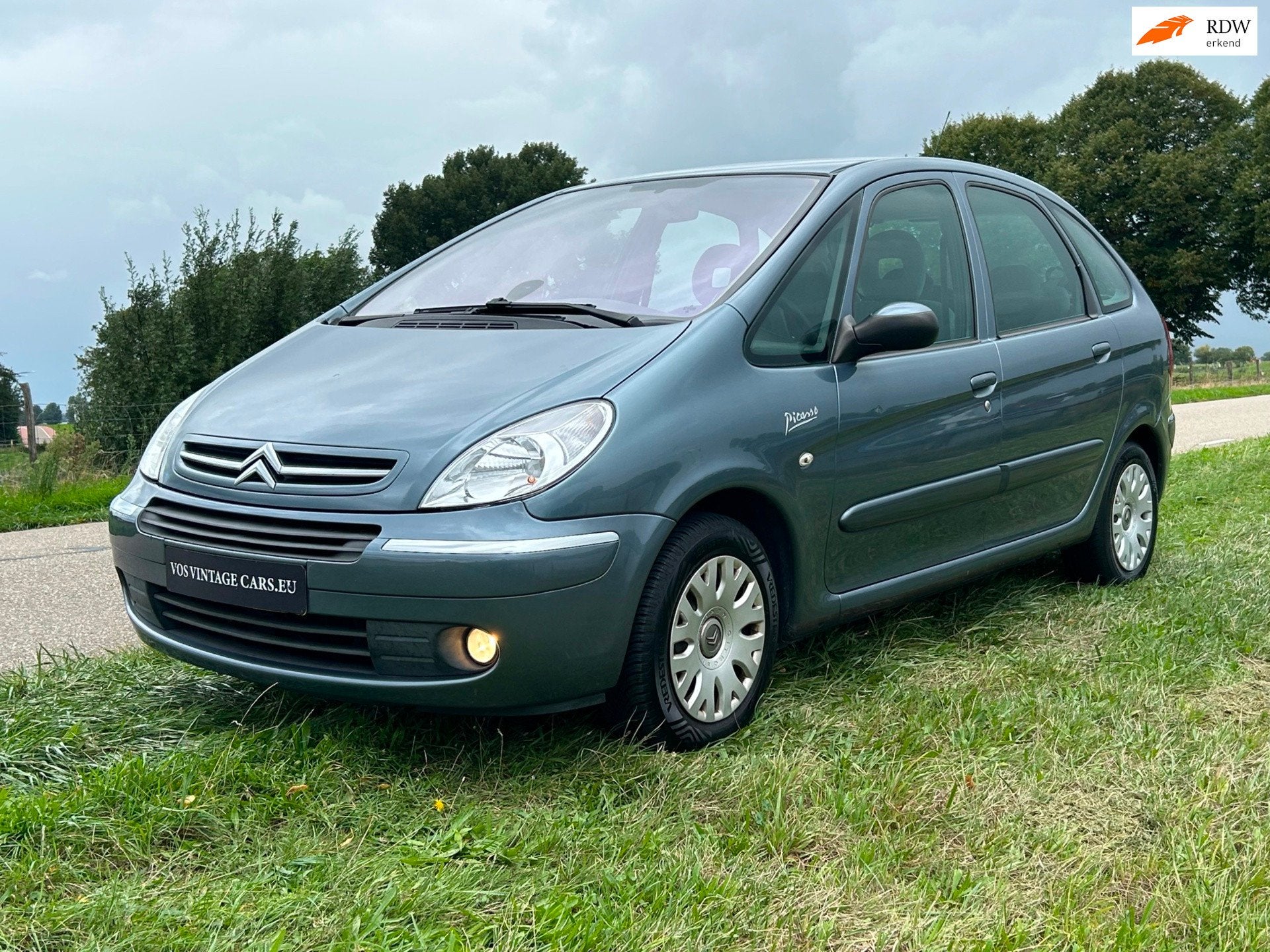 Citroen Xsara Picasso 1.6i-16V Caractère, Voorwielaandrijving, 4 cilinders, Handgeschakeld, 1587 cc