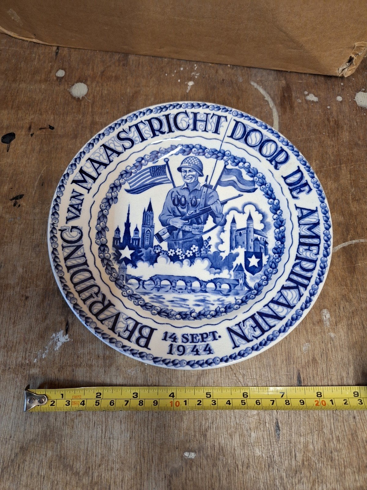 Bevrijdingsbord Maastricht 1944 - Delfts Blauw stijl, Ophalen of Verzenden