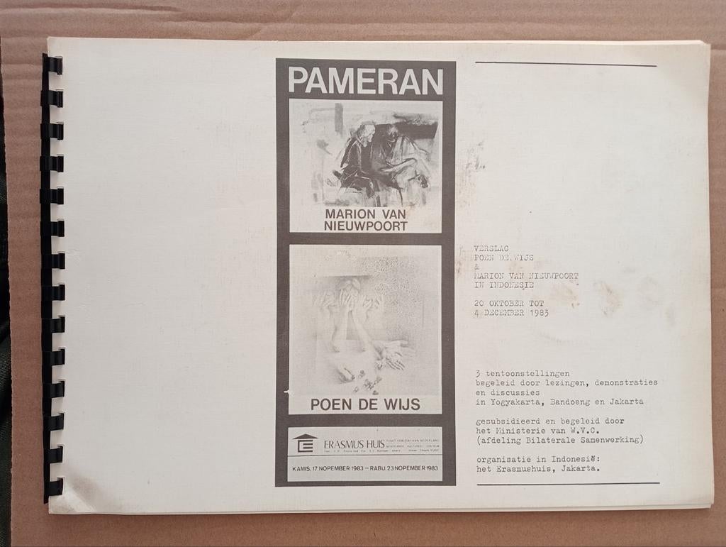 catalogus 1983 Poen de Wijs Marion van Nieuwpoort, Boeken, Ophalen of Verzenden, Gelezen, Overige onderwerpen, Erasmus Huis