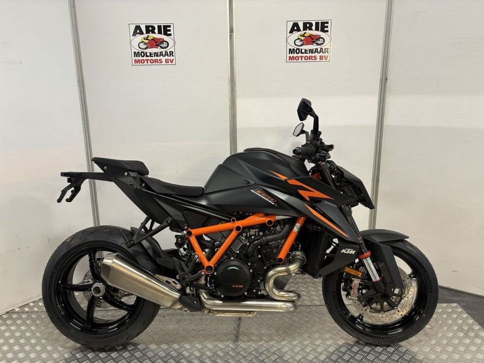 KTM 1390 SUPER DUKE R (bj 2026), 2 cilinders, KTM, Bedrijf, Onbekend