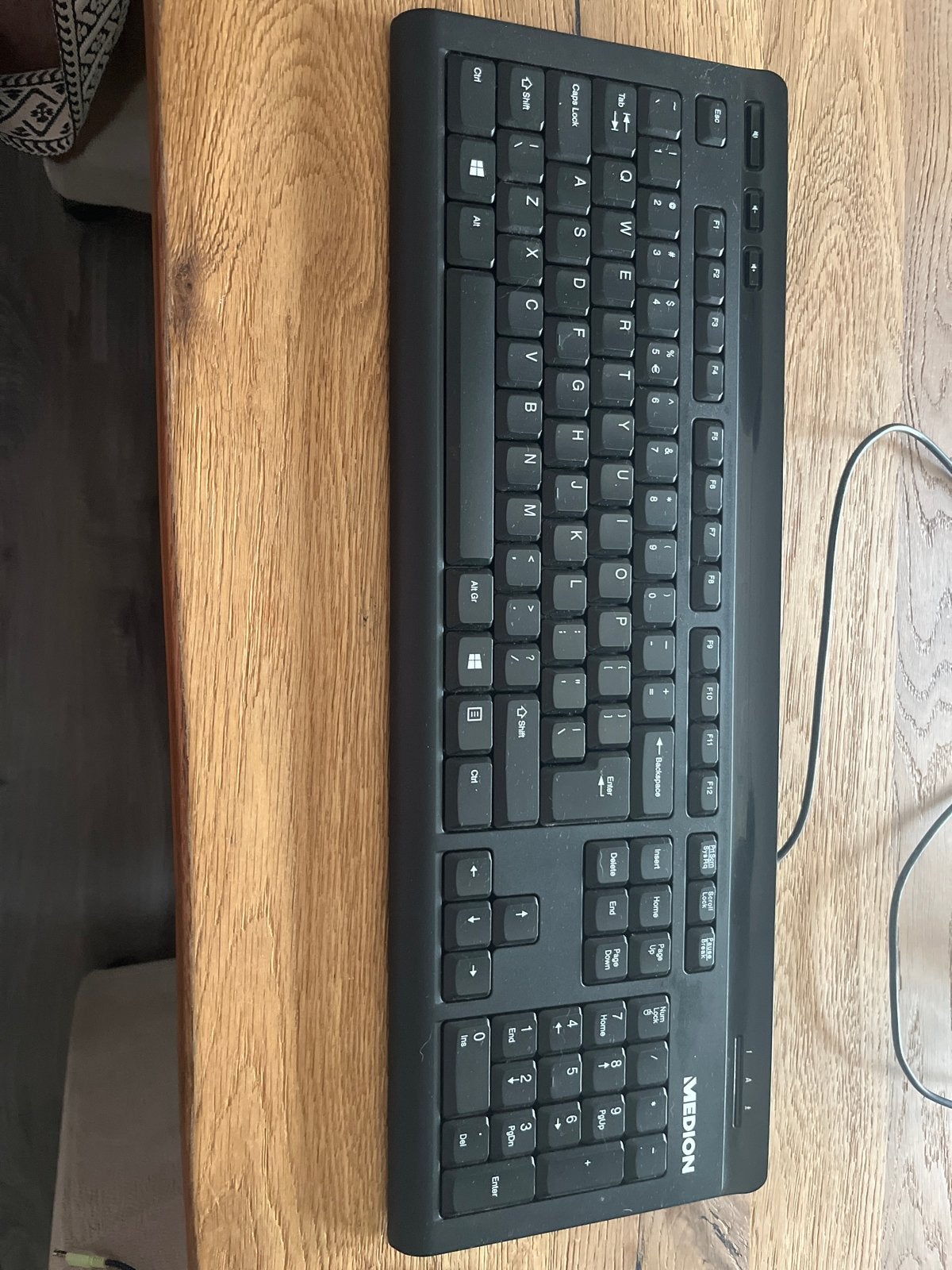Medion bedraad toetsenbord - Qwerty - Zo goed als nieuw, Ophalen of Verzenden, Zo goed als nieuw, Qwerty, Numeriek gedeelte
