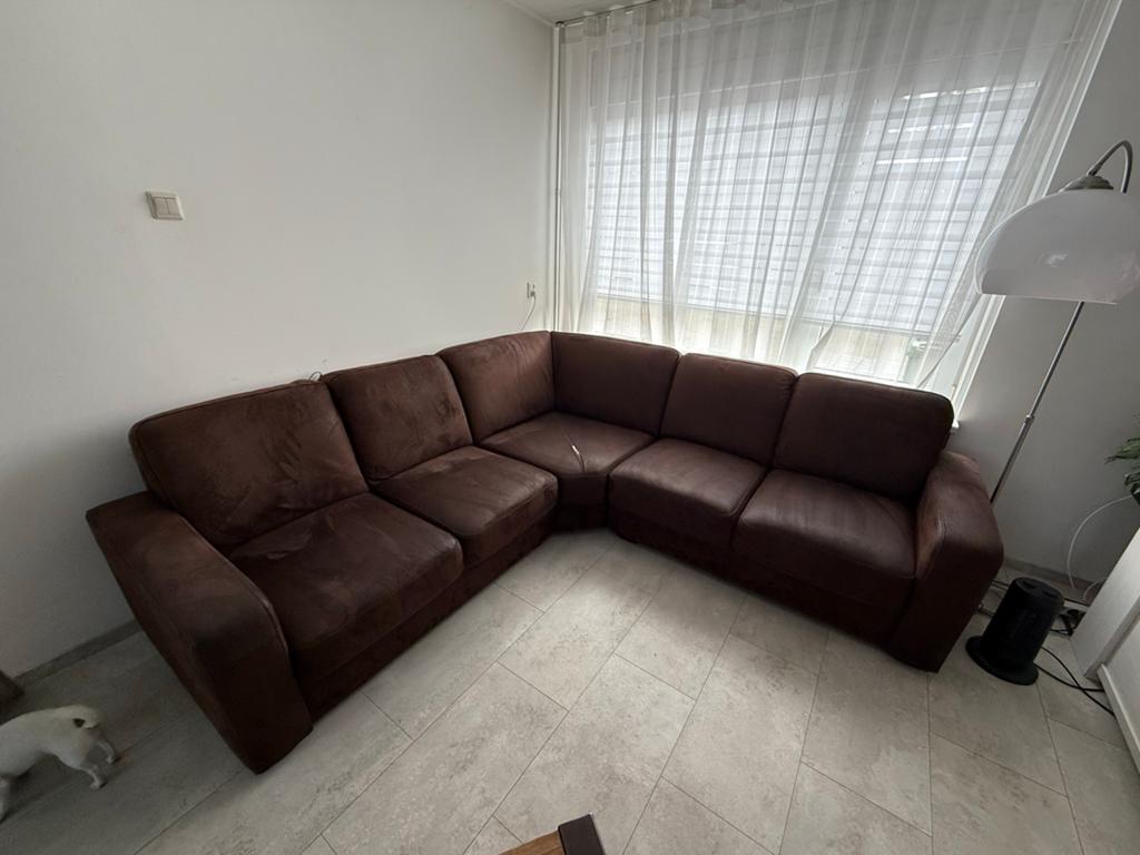 Gratis stevige hoekbank met lichte beschadiging, Huis en Inrichting, Banken | Bankstellen, 250 tot 300 cm, Gebruikt, Hoekbank