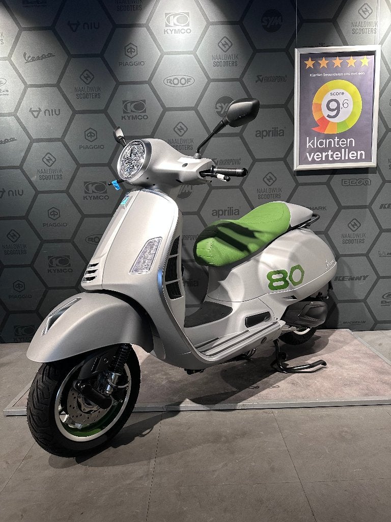 VESPA GTS 310 EDIZIONE OTTANTESIMO 2026 80TH ANNIVERSARY, Scooter, Nieuw, Bedrijf, 310 cc