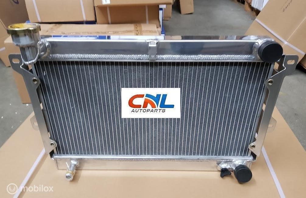 Radiateur Mazda R100 / Familia Rotary 1000 1200 1300 10A 12A, Nieuw, Ophalen of Verzenden