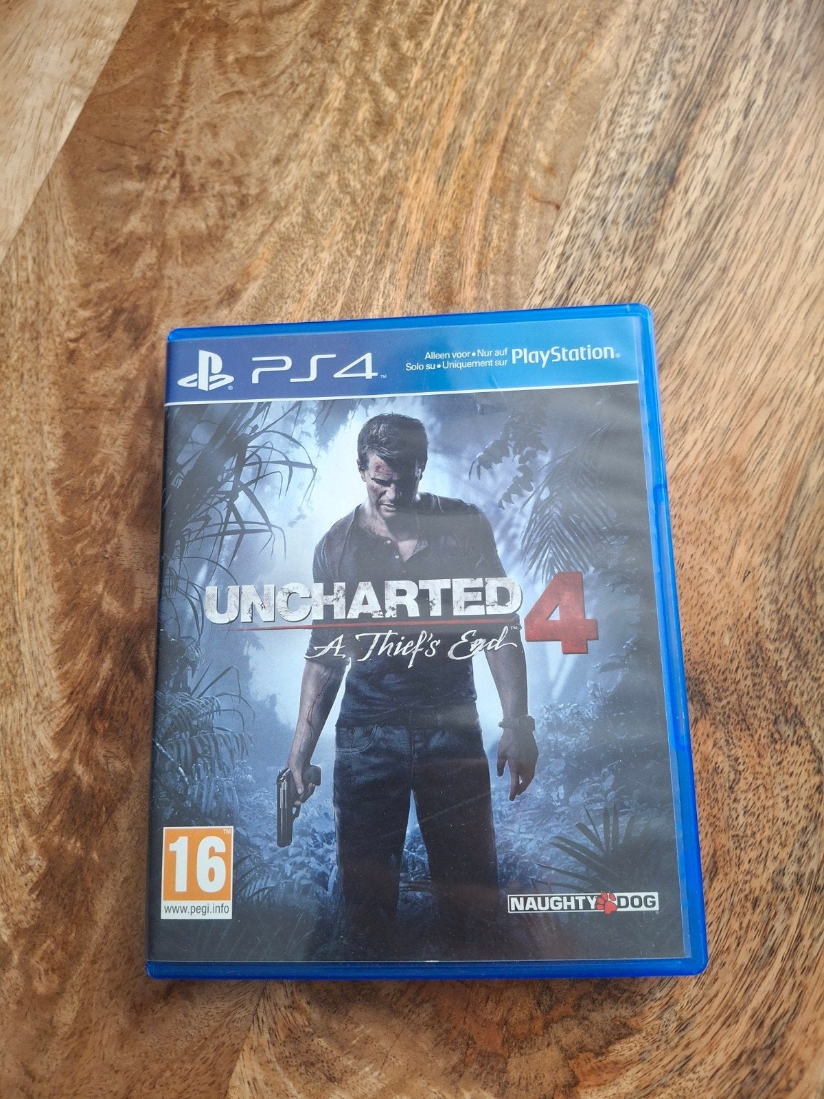 Uncharted 4: A Thief's End (PS4), Online, Gebruikt, 1 speler, Vanaf 16 jaar