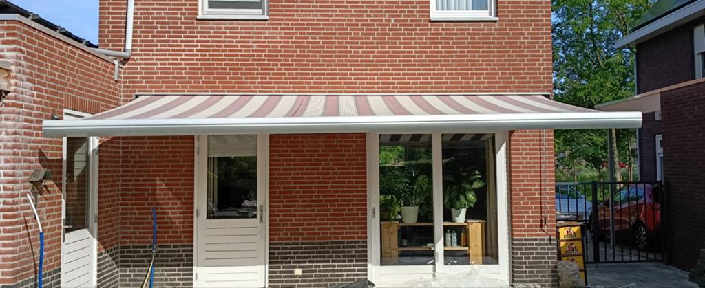 Knikarmscherm 580 x 300 cm., 150 tot 300 cm, Ophalen, 450 cm of meer, Knikarmscherm