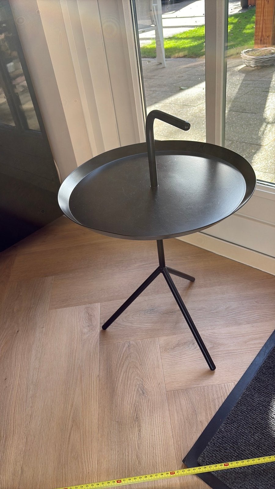 Zwarte bijzettafel, 45 tot 60 cm, Minder dan 55 cm, Rond, Ophalen of Verzenden