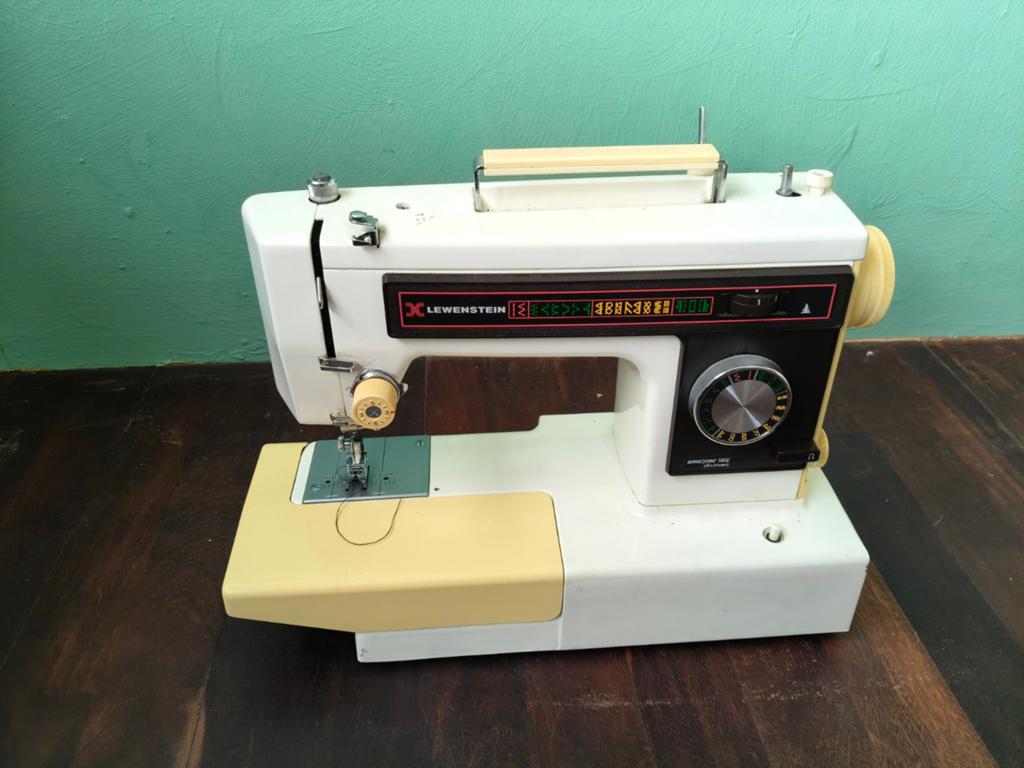 Lewenstein amazone 580e naaimachine model 566, Ophalen, Gebruikt, Naaimachine, Lewenstein