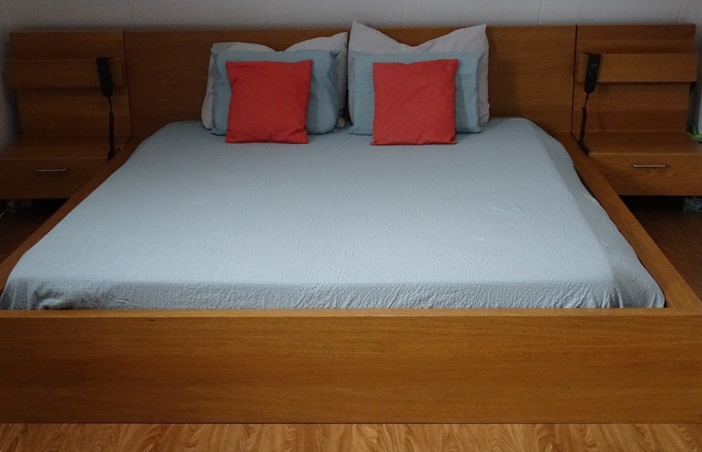 Tweepersoonsbed 180x200 elektrisch verstelbaar lattenbodem, Huis en Inrichting, Slaapkamer | Bedden, Verstelbaar, Tweepersoons