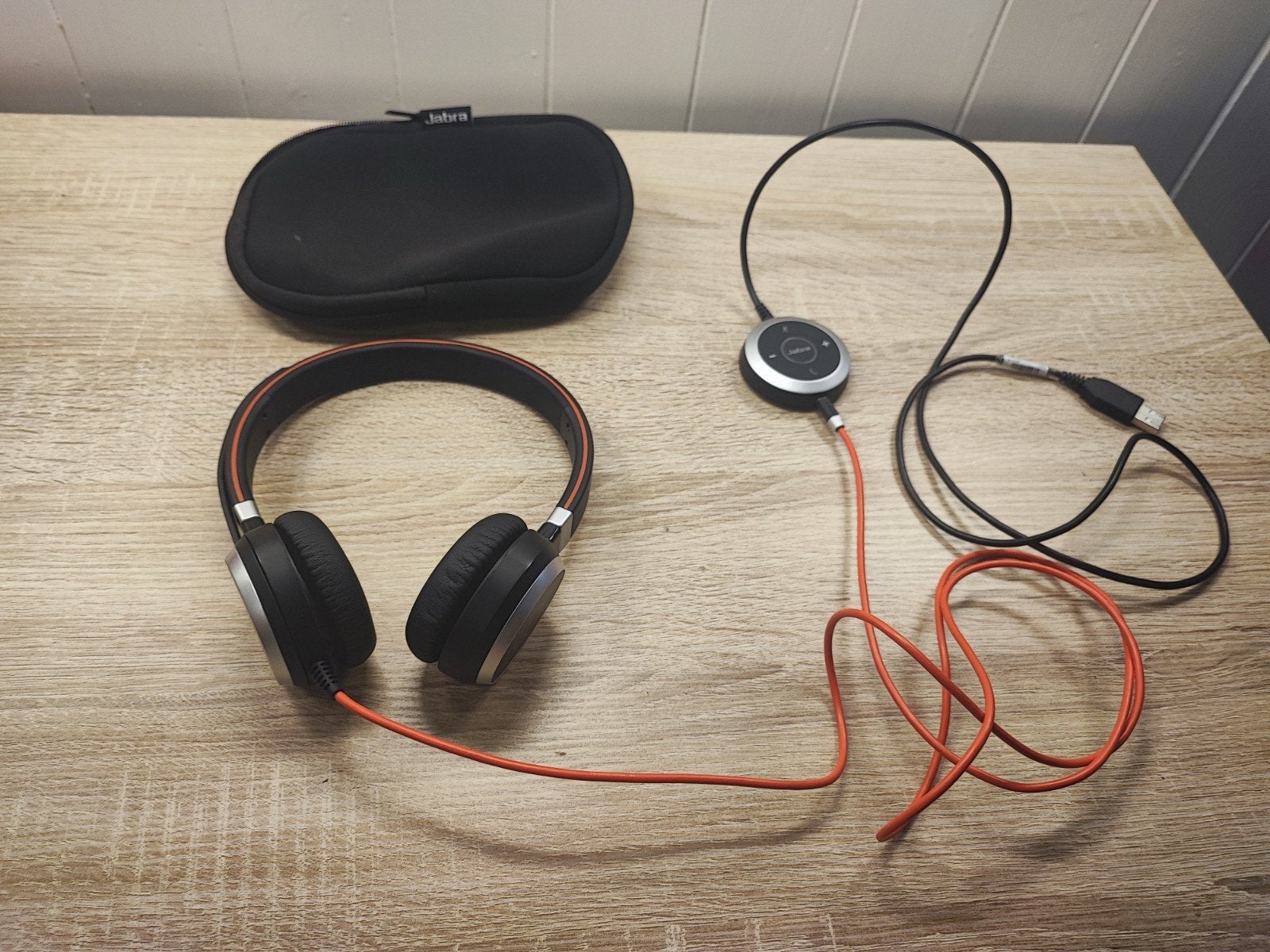 Te koop Jabra Evolve 40 MS headset, Computers en Software, Headsets, On-ear, Ophalen of Verzenden, Zo goed als nieuw, Jabra Evolve 40
