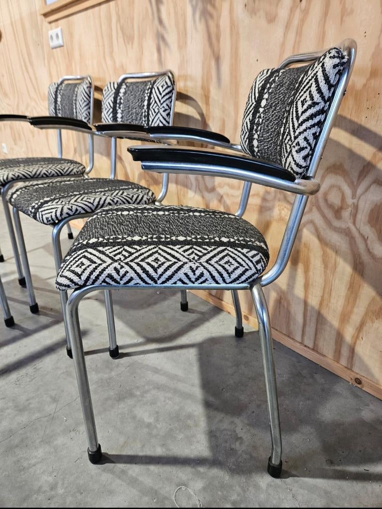 Eetkamerstoelen buisframe, Ophalen of Verzenden, Zo goed als nieuw, Vier