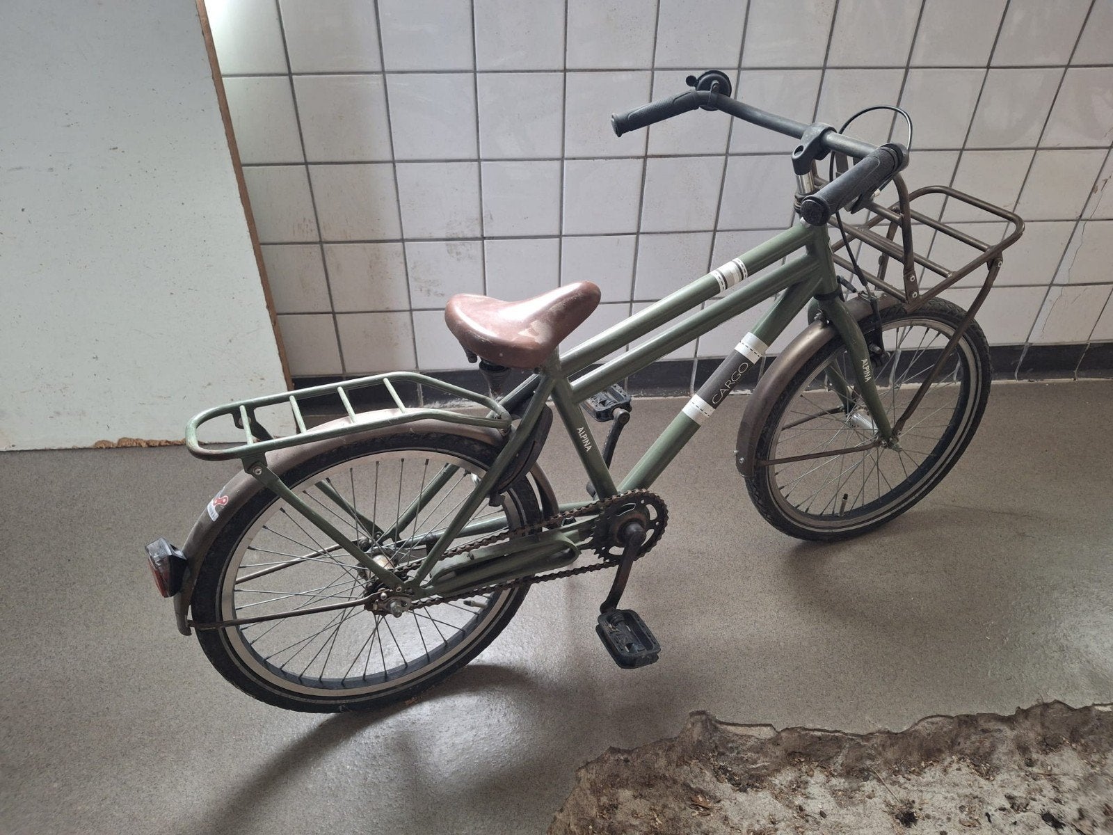 Alpina Cargo fiets - Groen - 24 inch, Fietsen en Brommers, Fietsen | Bakfietsen, Terugtraprem, Gebruikt, Goederen, Ophalen
