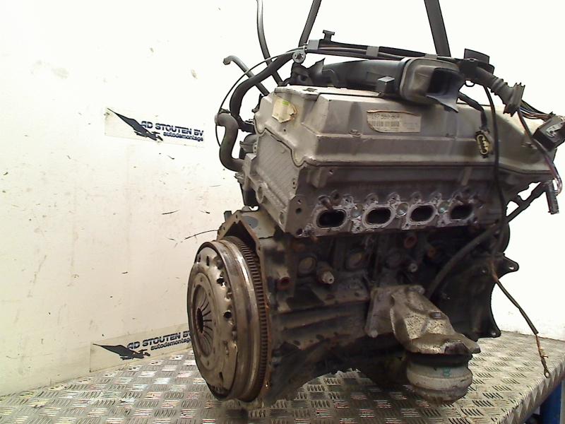 Motor Mercedes-Benz CLK (C208) (1997-06/2002-06) 111945, Gebruikt, Mercedes-Benz AG, Mercedes-Benz, Mercedesstraße 120, Stuttgart 70372, , Duitsland