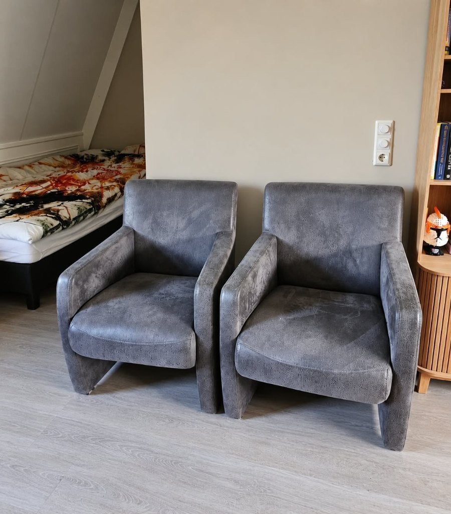 2 stoelen op wielentjes, Ophalen, Minder dan 75 cm, Zo goed als nieuw, 50 tot 75 cm