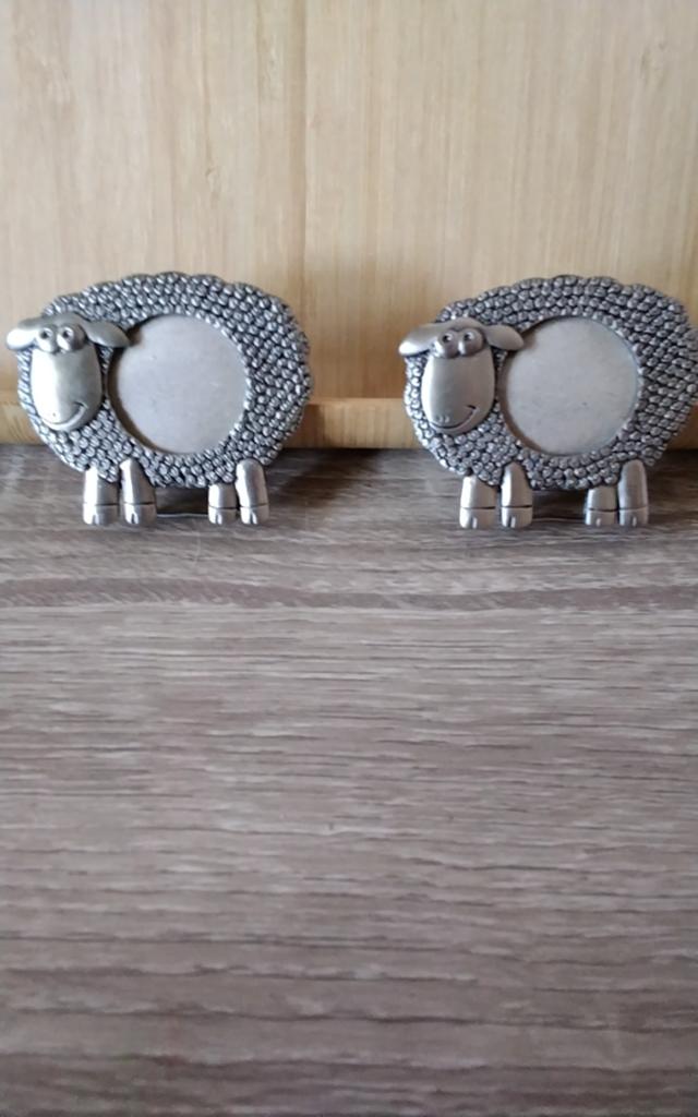 2 Mini fotolijstjes zilverkleurige in de vorm van schaap, Ophalen of Verzenden, Hout, Minder dan 50 cm, Minder dan 50 cm