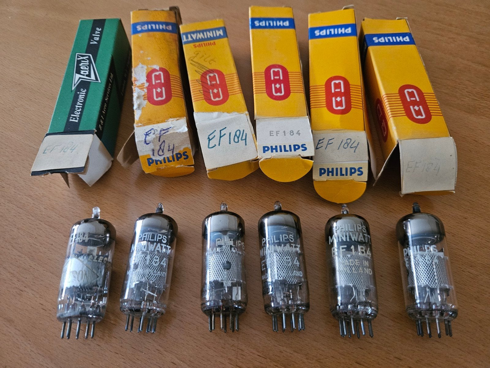 EF184 buizen 5x Philips Miniwatt en 1x Haltron, Ophalen of Verzenden