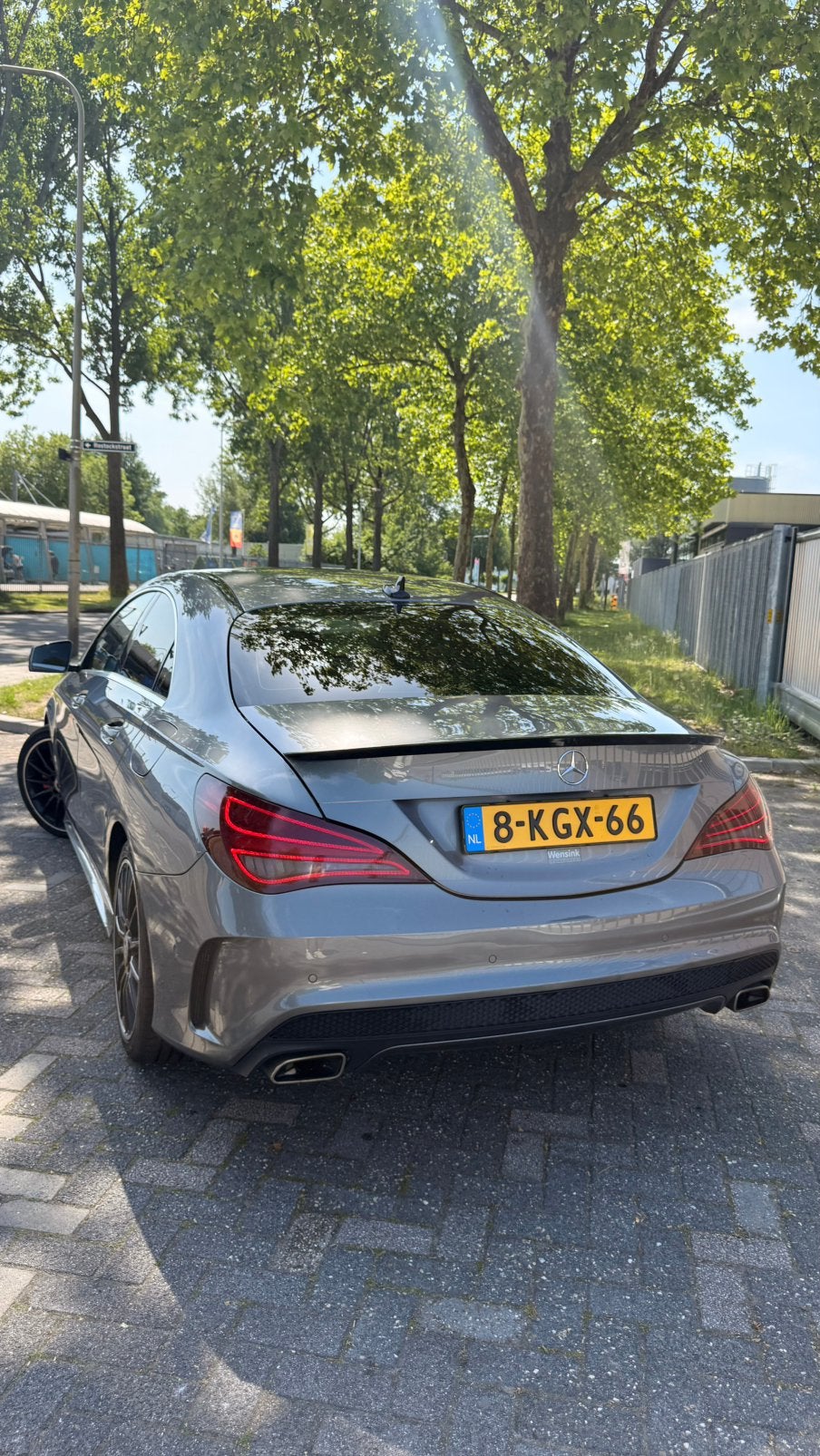 Mercedes-Benz CLA 200 1.6 115KW 7G-DCT (aut) 2013 Grijs, Auto's, Mercedes-Benz, 715 kg, Particulier, Sedan, Zilver of Grijs