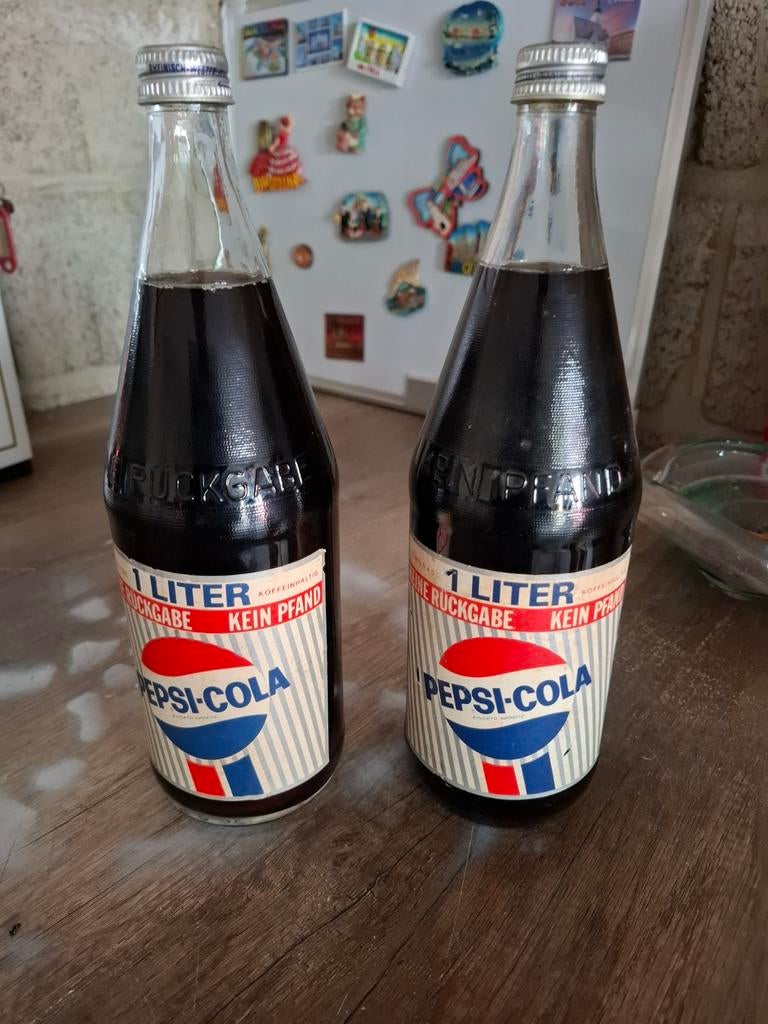 2x Vintage Pepsi-Cola flessen 1 liter - Duitsland, Ophalen of Verzenden, Zo goed als nieuw