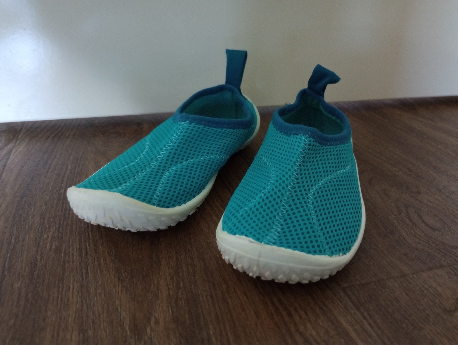 Blauwe waterschoenen maat 30-31, gebruikt, Watersport en Boten, Watersportkleding, Ophalen of Verzenden, Kind, Overige typen