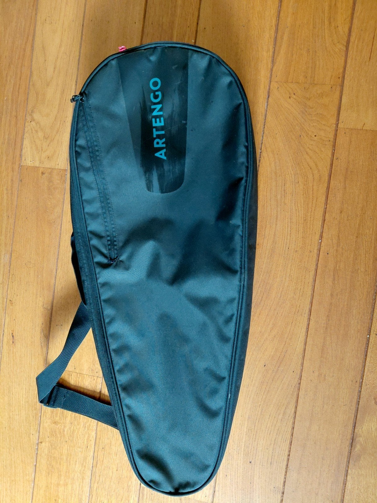 Artengo tennis racket tas voor 1 racket  zwart , rode binnen, Ophalen of Verzenden, Zo goed als nieuw, Racket, Overige merken