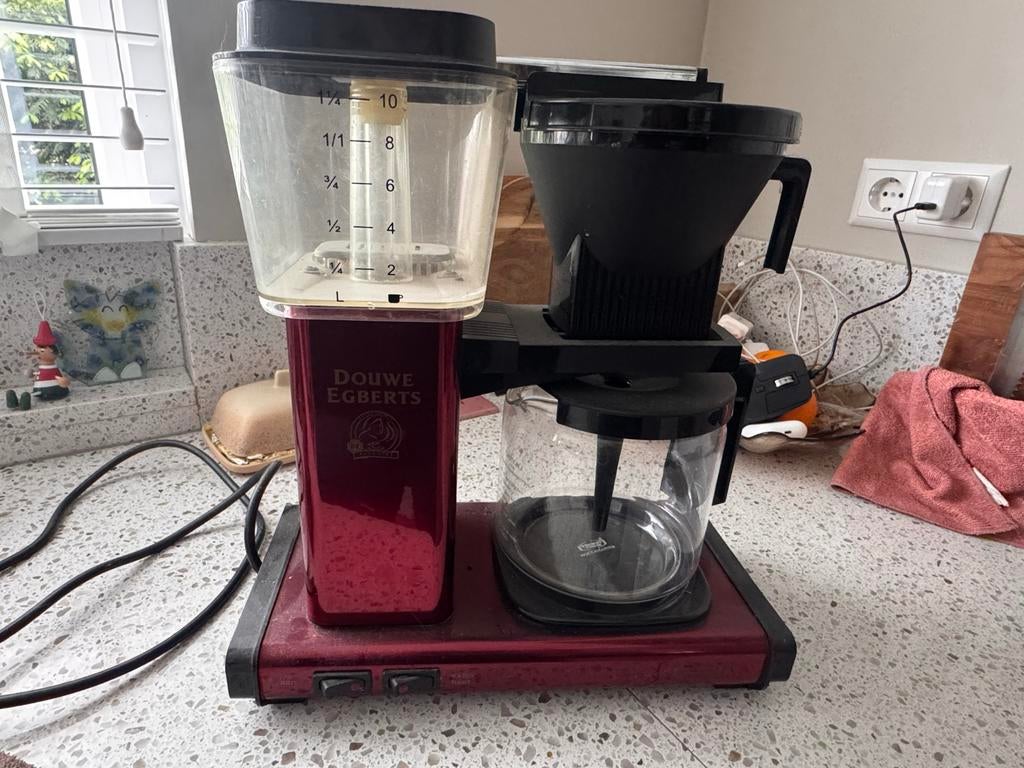 Douwe Egberts Koffiezetapparaat Bordeaux Rood - Zo goed als, Witgoed en Apparatuur, Ophalen, 10 kopjes of meer, Koffiemachine
