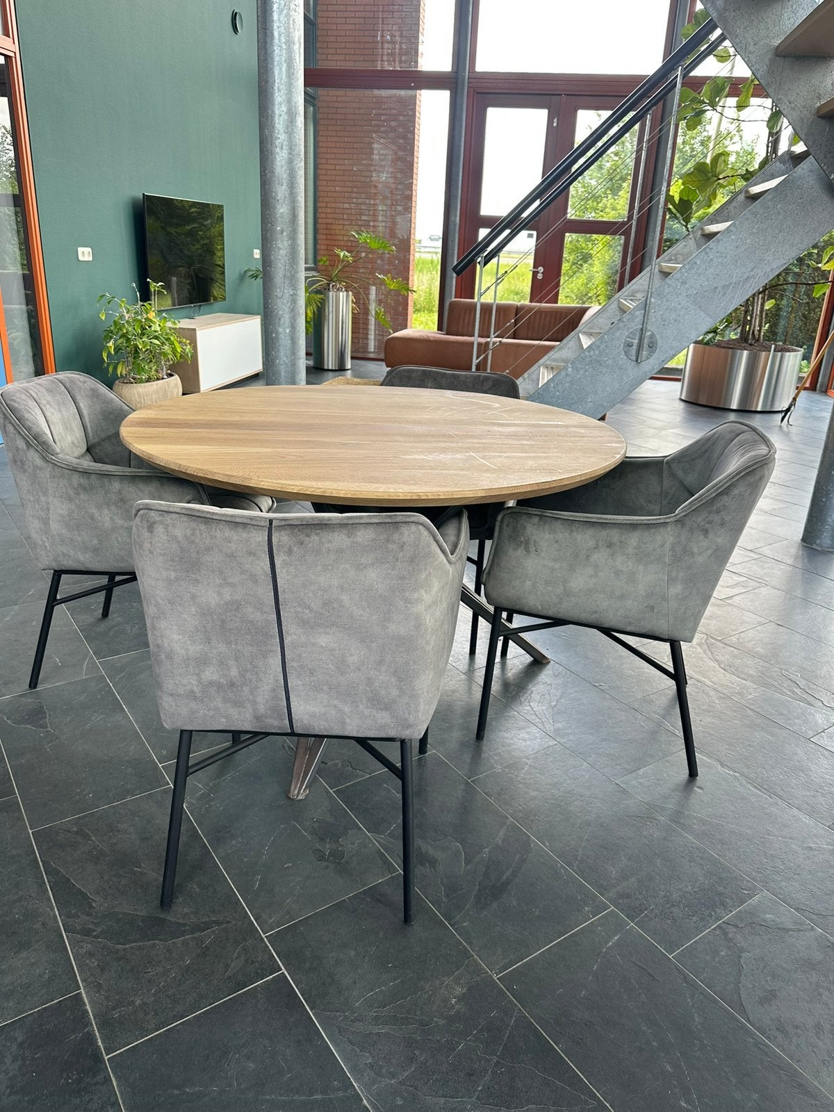Ronde eiken tafel., Huis en Inrichting, Tafels | Eettafels, Ophalen, Nieuw, Vier personen, 100 tot 150 cm