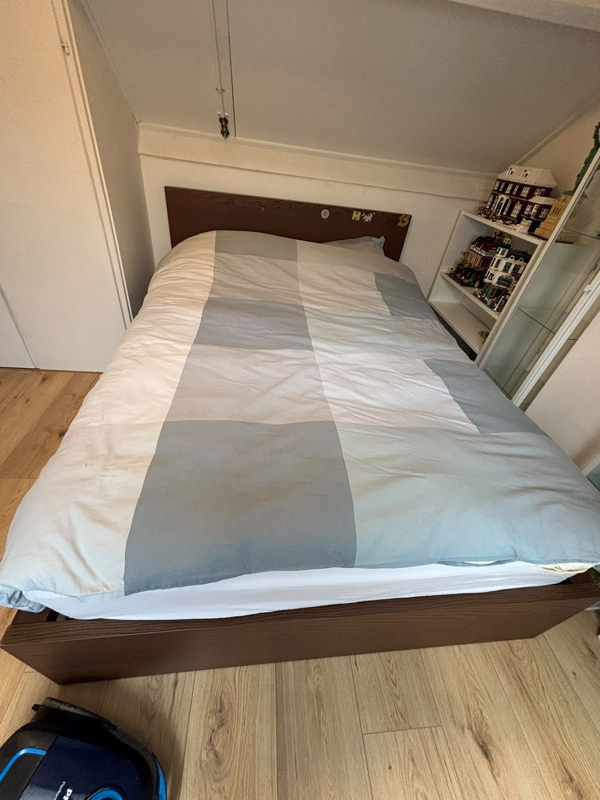 Malm bed Ikea twijfelaar 140x200, Ophalen, Zo goed als nieuw, Tweepersoons