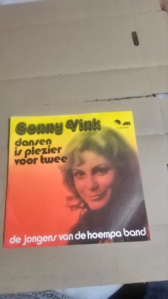 Conny Vink - Dansen is plezier voor twee (Single), Cd's en Dvd's, 1 single, Ophalen of Verzenden, Gebruikt, Nederlandstalig