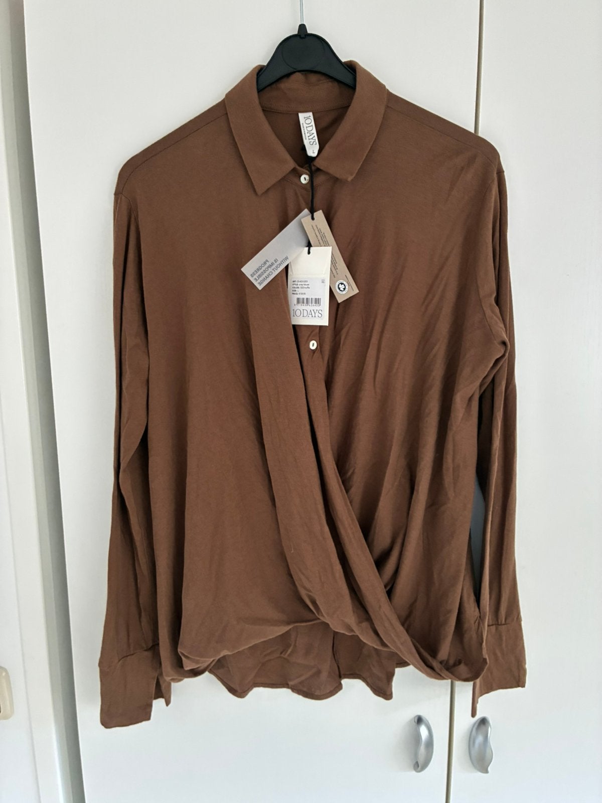 Mooie bruine wikkelblouse van 10DAYS, L , nieuw ( 140 €), Ophalen of Verzenden, Nieuw, Bruin