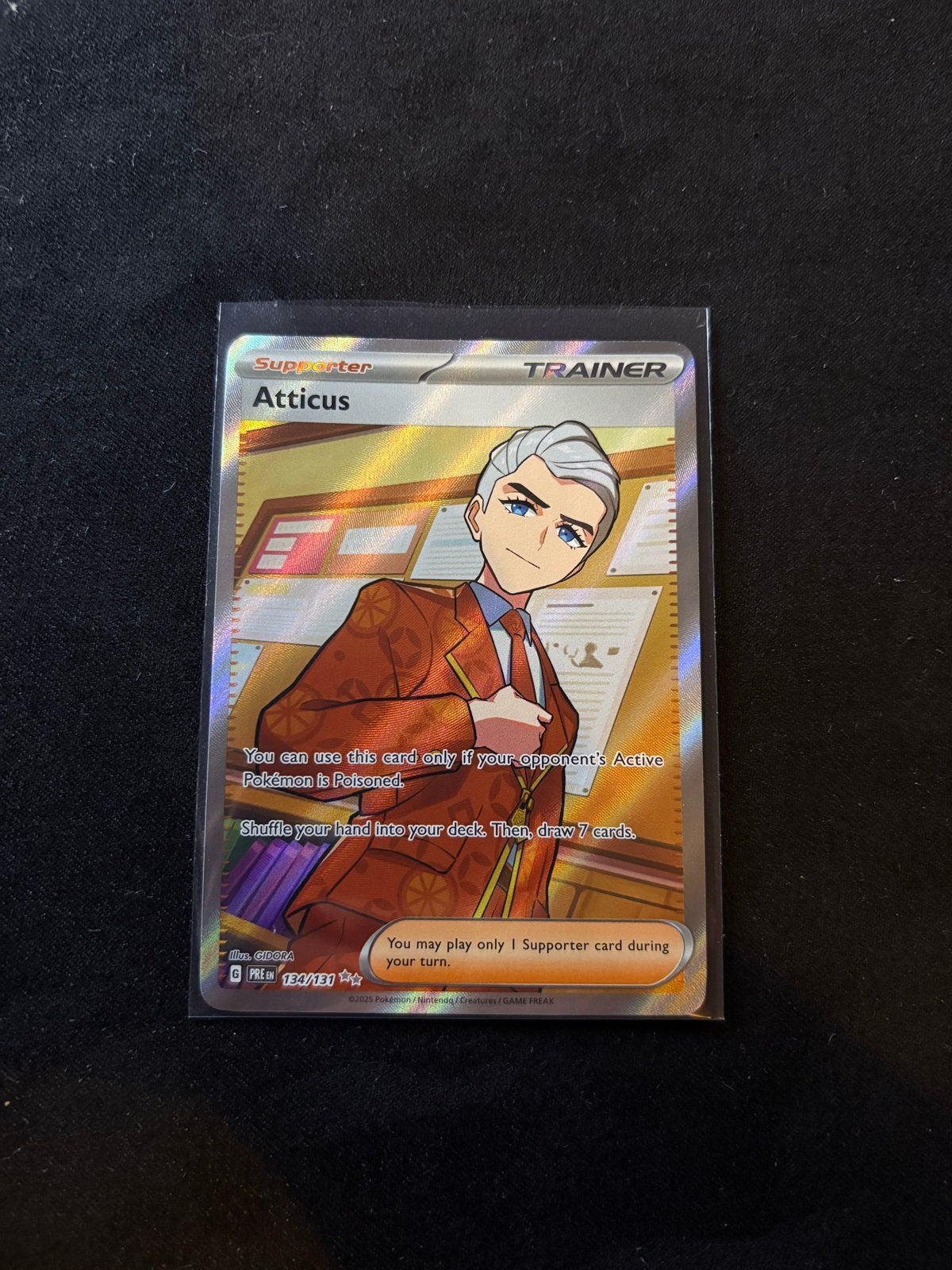 Atticus (PRE 134) Full Art Trainer Pokemon Kaart, Ophalen of Verzenden, Zo goed als nieuw, Losse kaart, Foil