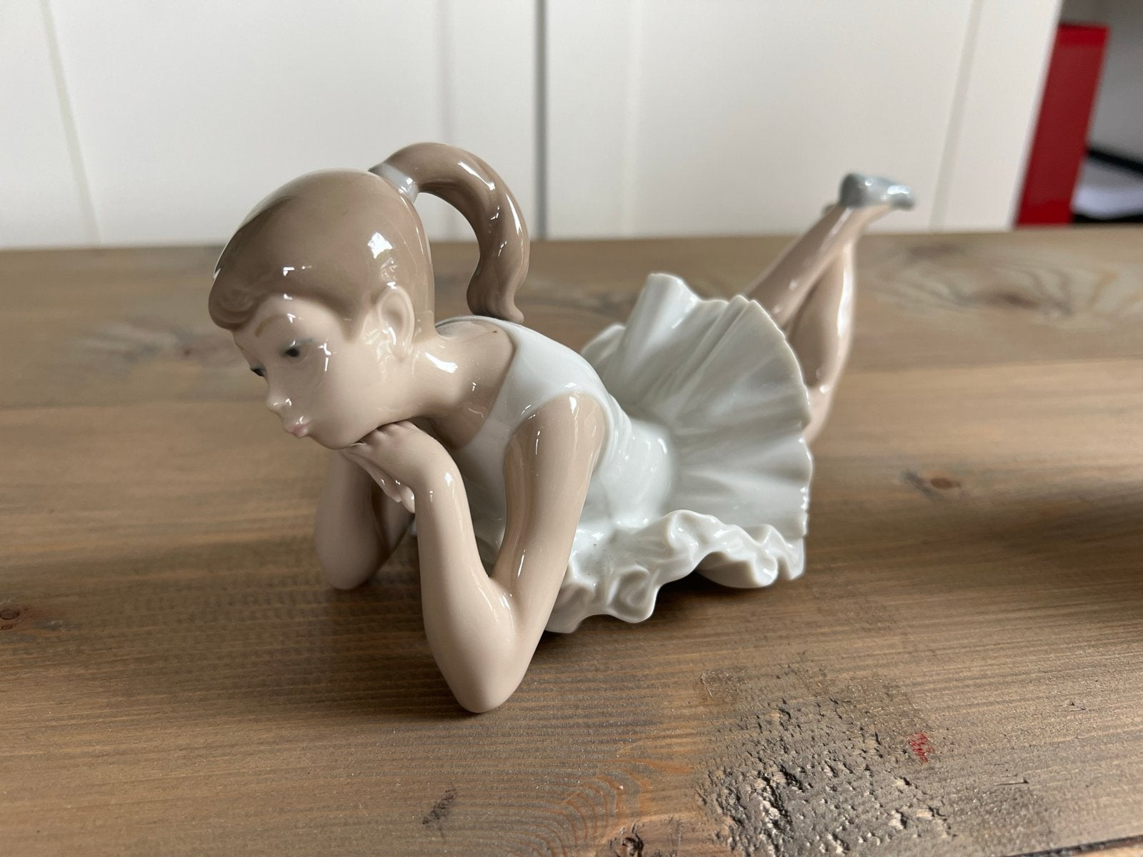Lladro Neo Beeldje Ballerina Meisje, Verzamelen, Beelden en Beeldjes, Ophalen of Verzenden, Zo goed als nieuw, Mens