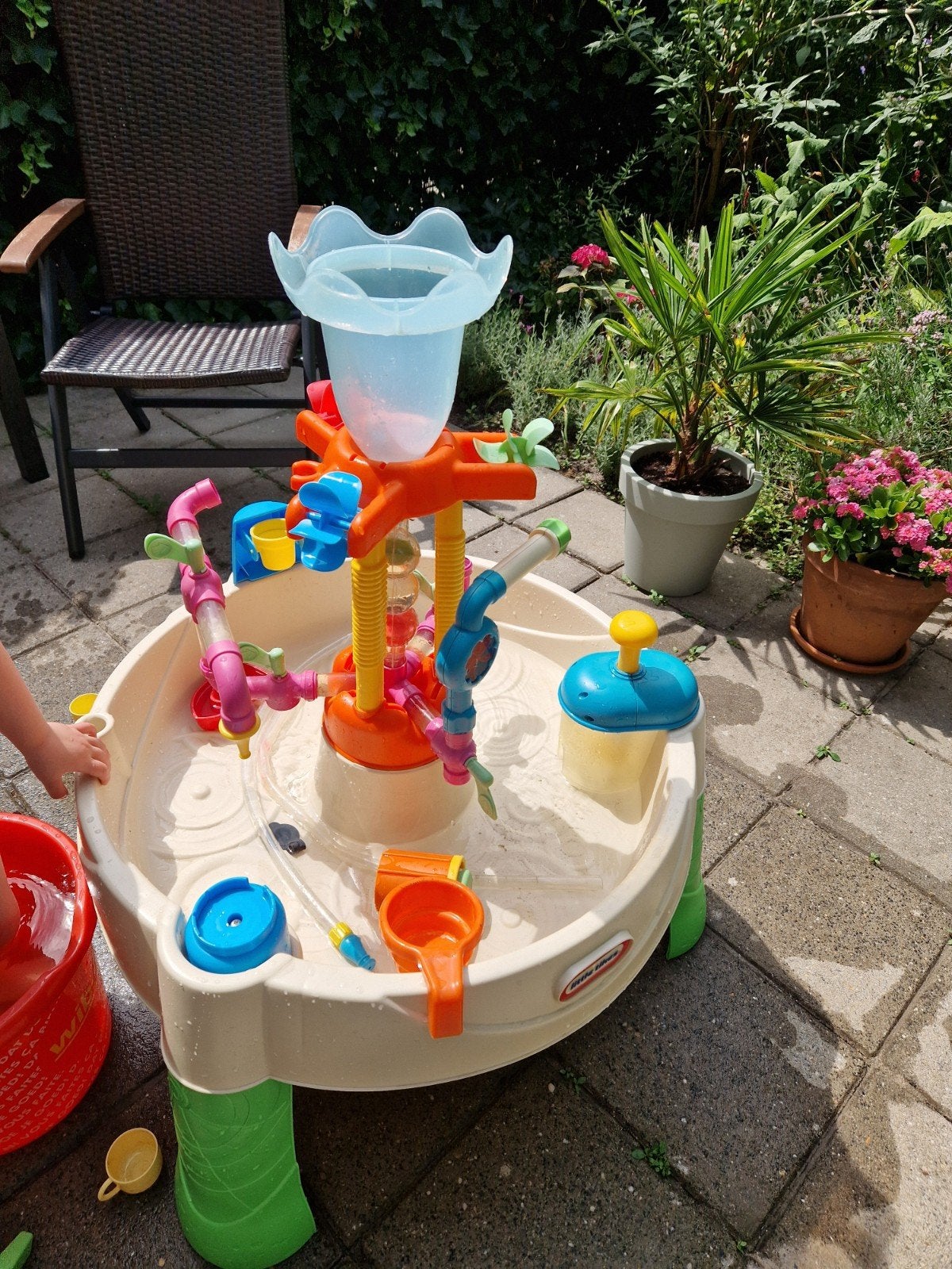 Little Tikes Watertafel met waterbaan en accessoires, Ophalen, Gebruikt