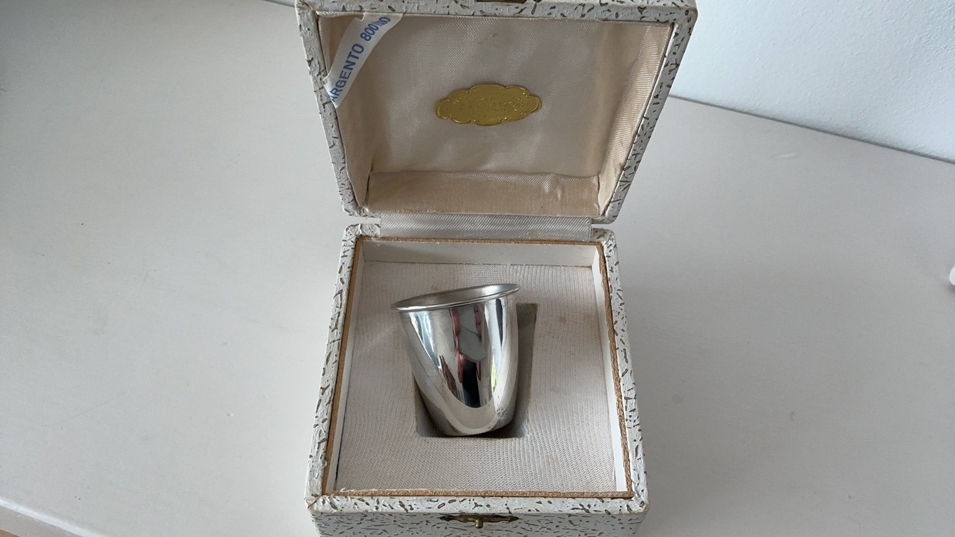 Zilveren communie bekertje, Antiek en Kunst, Ophalen of Verzenden, Zilver