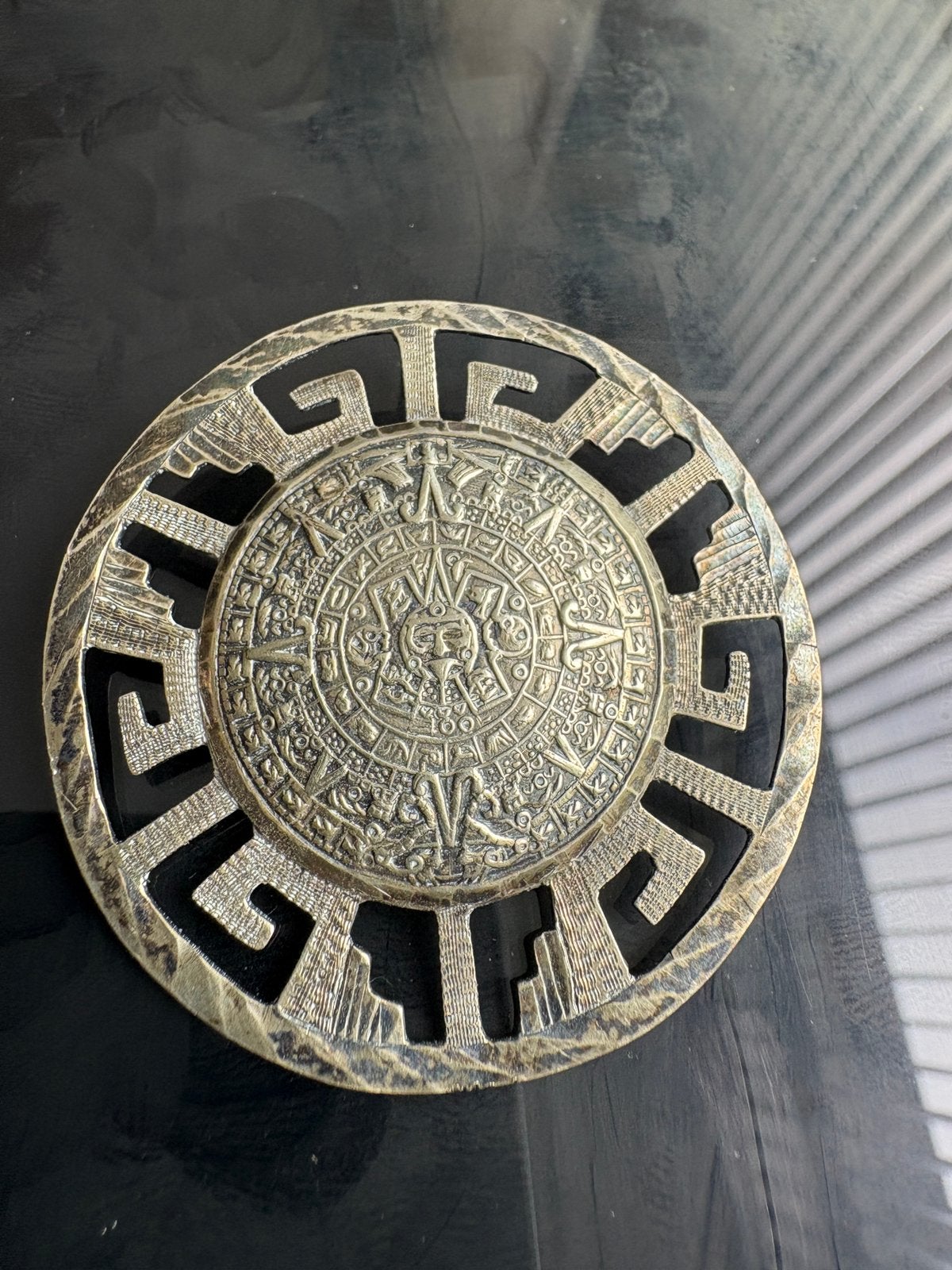 Azteekse zonsteen (Zilver), Zilver, Sieraad, Mexico, Handgemaakt