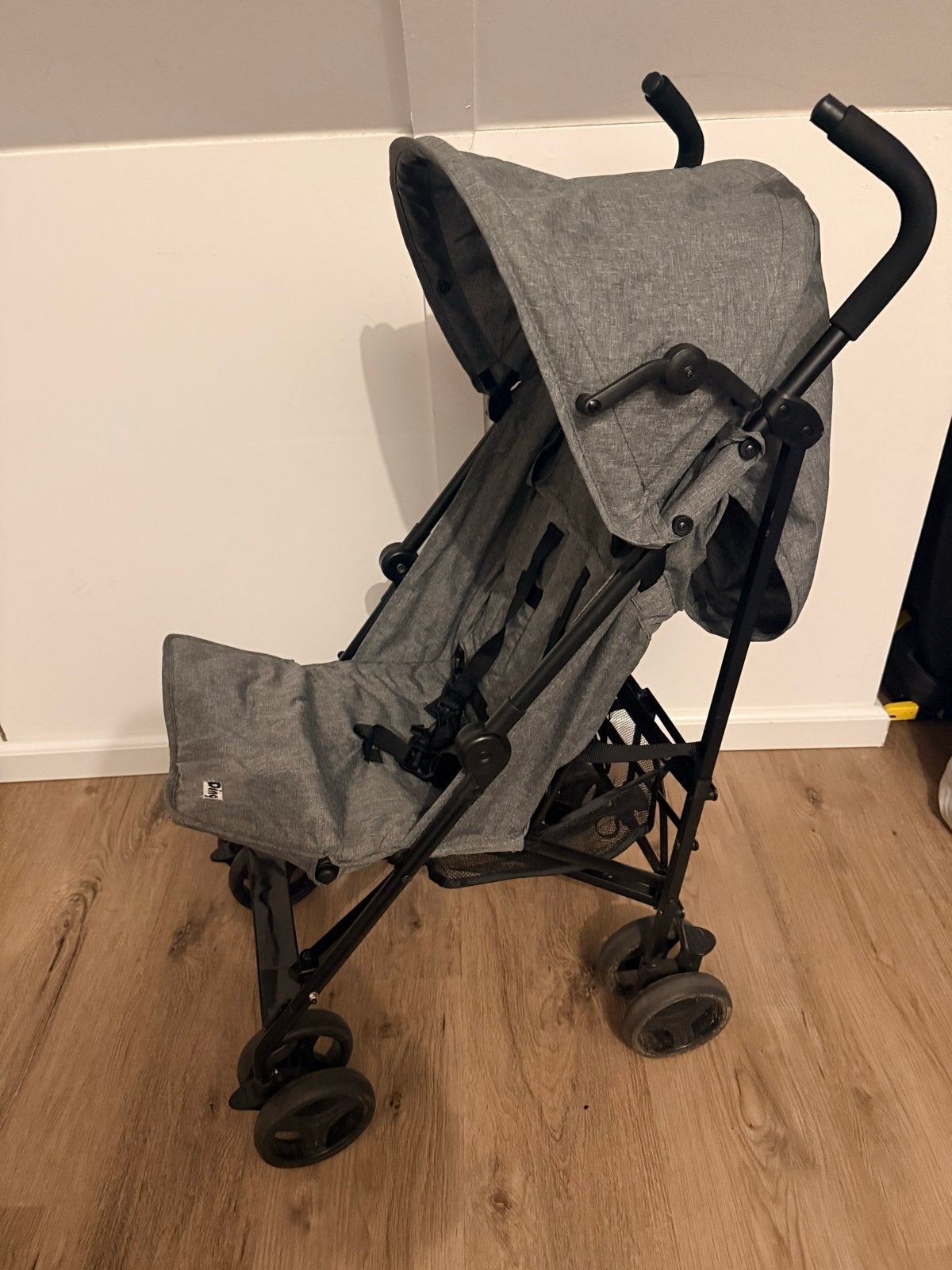 Ding buggy - Grijs, Kinderen en Baby's, Ophalen of Verzenden, Gebruikt, Overige merken, Verstelbare rugleuning