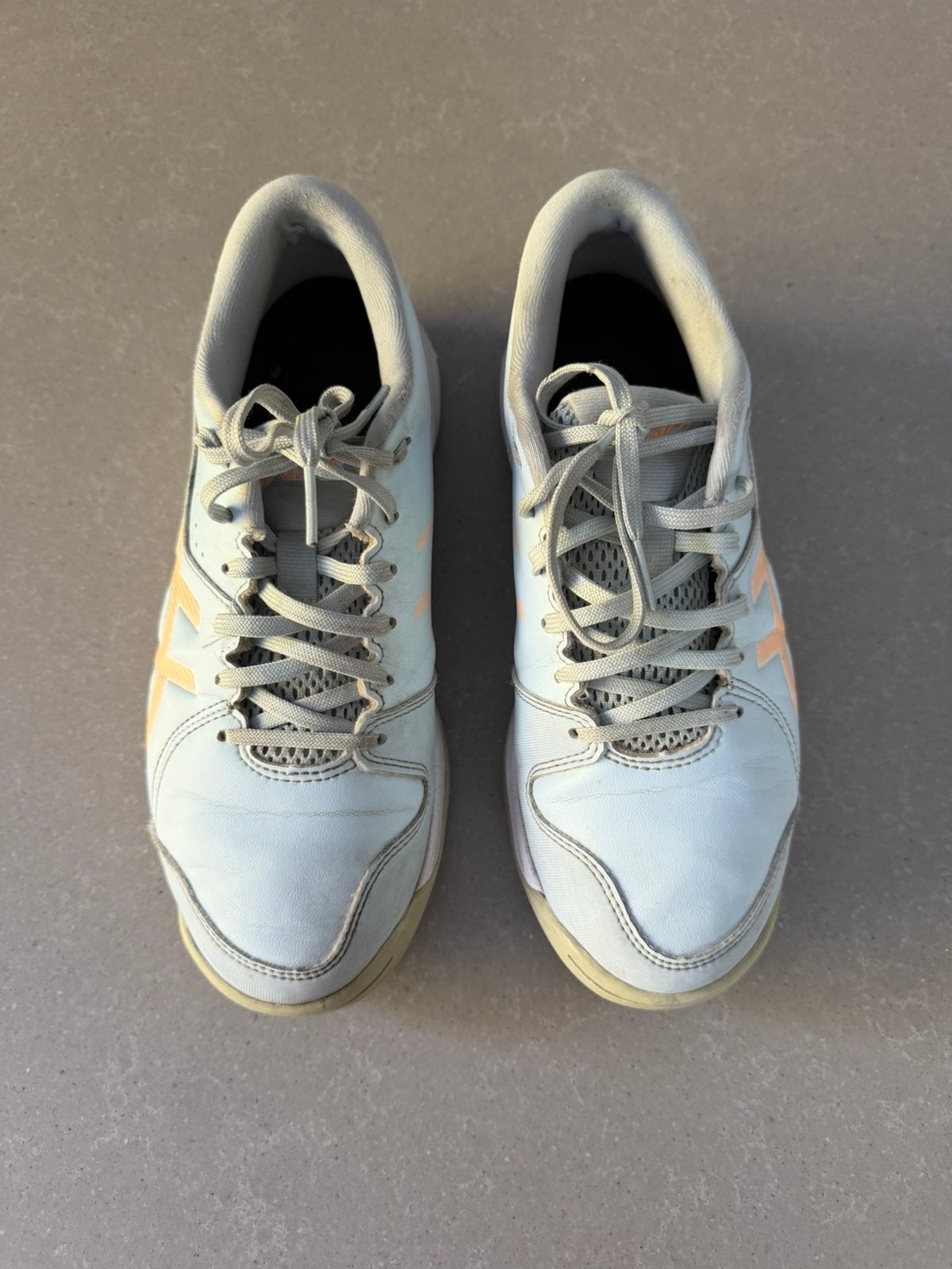 Aesics hockeyschoenen maat 37,5, Ophalen of Verzenden, Gebruikt, Schoenen