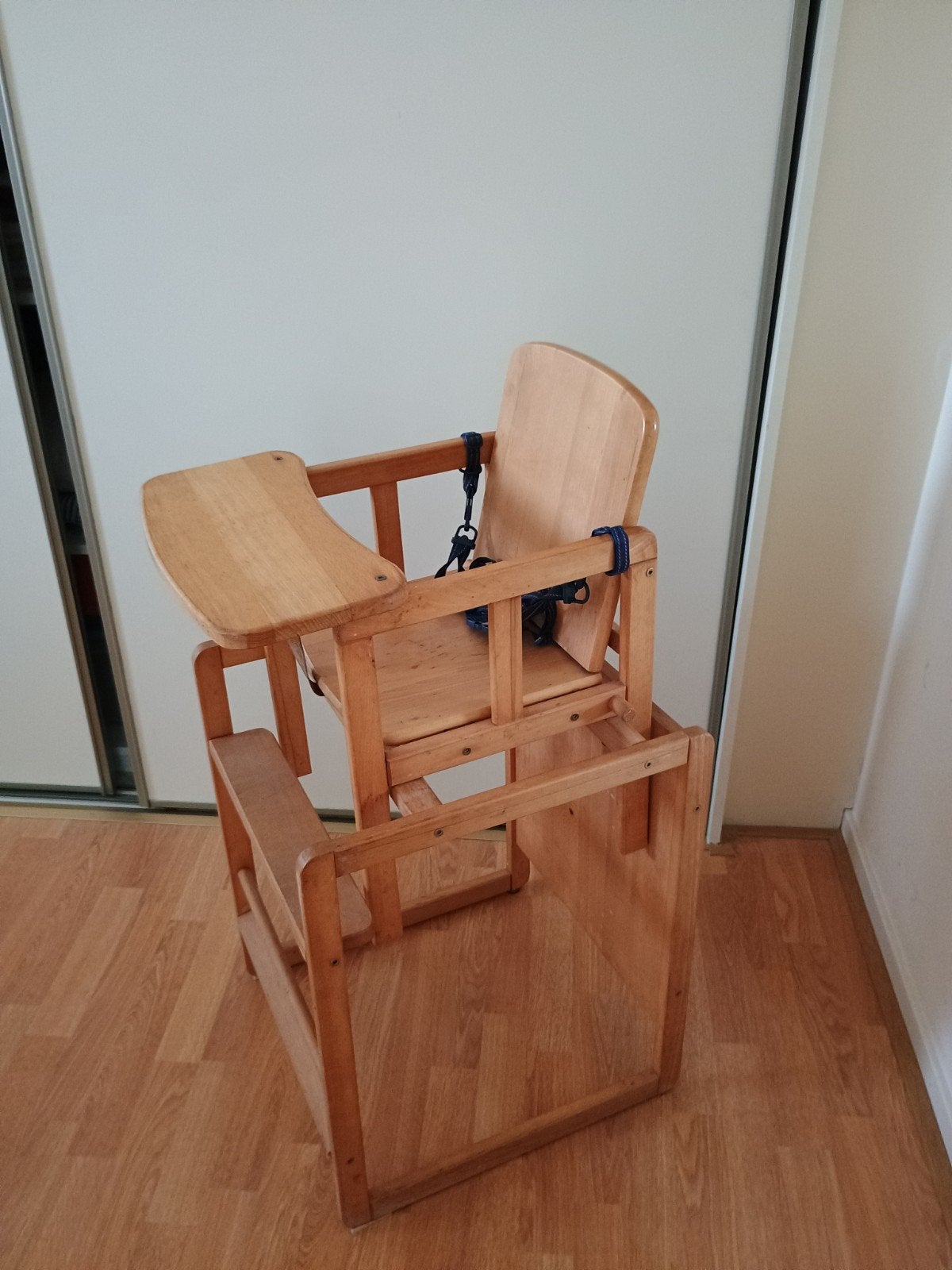 Houten kinderstoel, Ophalen, Gebruikt, Meegroeistoel, Afneembaar eetblad