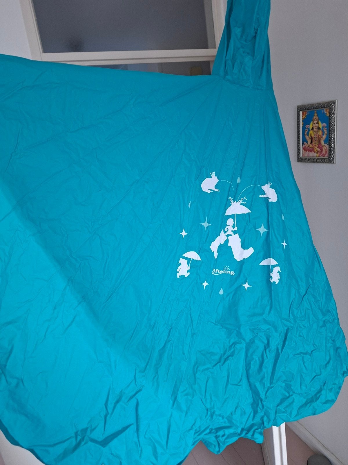 Efteling poncho, Ophalen, Gebruikt, Regenponcho, Dames