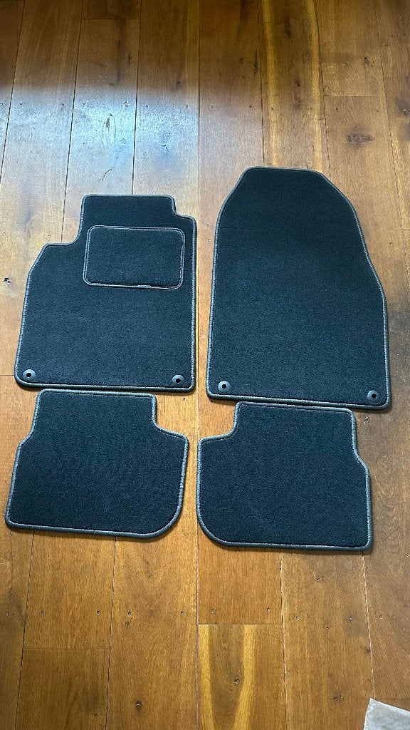 Saab 9-3 cabrio mattenset, Auto-onderdelen, Interieur en Bekleding, Verzenden, Nieuw, Saab